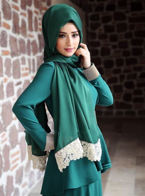 Muslim Hijab With Ivory Lace Applique For Arabic Islamism