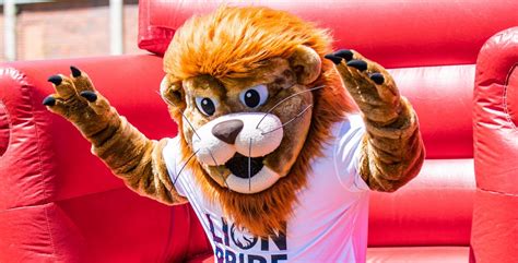 The Lion Mascot Texas Aandm University Commerce