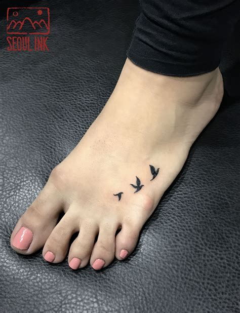 I was taking pictures of tide pools at the time, so i had to be quick at the time to change my stops and shutter, being that all the shots were in full manual. Mini Flying Bird Tattoo on Foot | Bird silhouette tattoos, Tiny bird tattoos, Small foot tattoos
