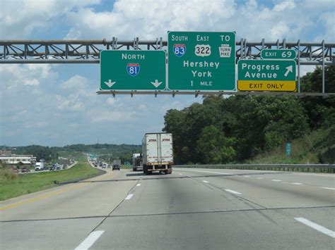 Pennsylvania Interstate 81 Northbound Cross Country Roads