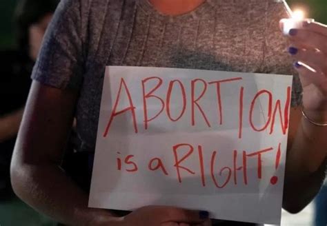 Doações A Clínicas De Aborto E Ativistas Crescem Após Vazamento Da Suprema Corte Dos Eua Época