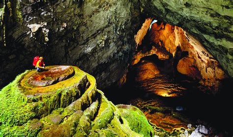 Vietnams Son Doong Cave Through Us Photographers Lens Tuoi Tre News