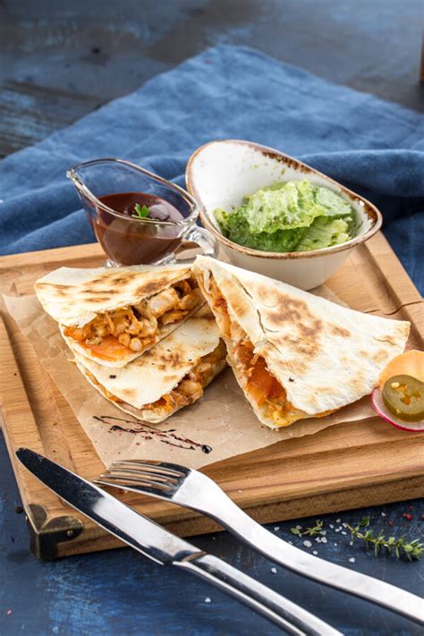 Incredible chicken quesadillas are packed with juicy chicken, peppers, onions, garlic, and lots of they are always on our recipe rotation because the entire family loves them. Quick Canned Chicken Quesadillas Recipe | CDKitchen.com