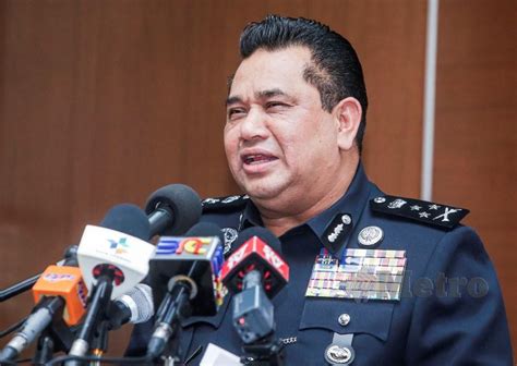 Bukit aman ialah kompleks ibu pejabat polis diraja malaysia. Bukit Aman terus gempur sindiket perjudian [METROTV ...