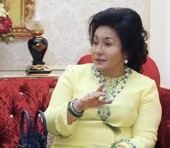 Rosmah also has two children from her previous marriage to abdul aziz nong chik, riza and azrene soraya. Elias Hj Idris: Rosmah Mansor: The Behind Story
