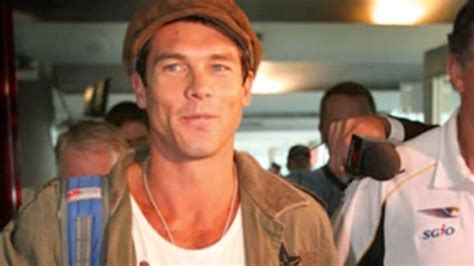 Ben cousins appears in court. Ben Cousins Runs From Police After Encounter At Sikh ...