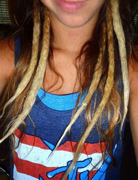 Really Want Mine To Be Half Brown Half Blonde Dreads