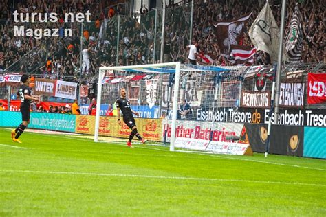 Viva con agua de sankt pauli e.v. Foto: Spielszenen Bochum gegen St. Pauli 21-05-2017 ...