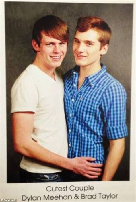 Tumblr Post Of Gay Teens Voted High School S Cutest Couple Shared 100 000 Times In Just 24 Hours