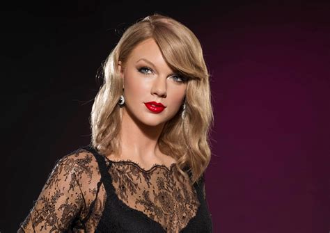 Taylor Swift Mania Singer Previews Upcoming Tv Performance Has An