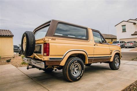 Big Beige Beauty 1982 Ford Bronco Barn Finds