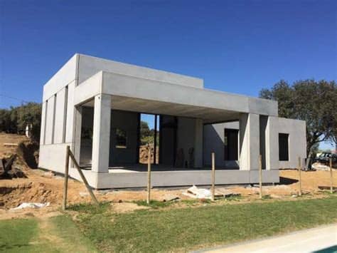 Hormipresa ofrece de entrada seis modelos estándares de casas prefabricadas que varían en superficie, número de habitaciones y acabados. MIL ANUNCIOS.COM - Estructura casa hormigón prefabricado