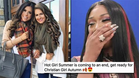 Christian Girl Autumn Meme Explained Who Are The Girls In The Viral Post Popbuzz
