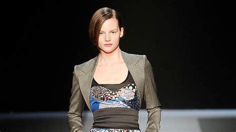 Emanuel Ungaro Fall 2009 Ready To Wear Fashion Show Vogue