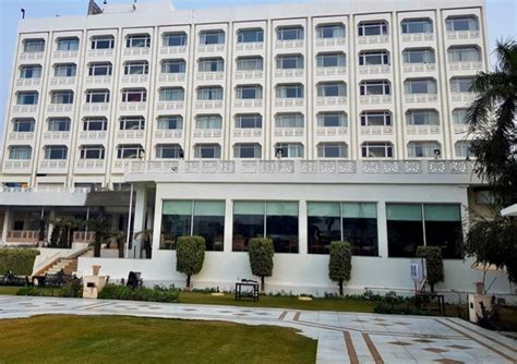 Tajview In Agra Hotel Review With Photos