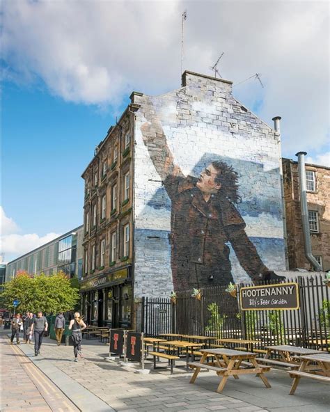 Have You Been To See Any Of Glasgows Amazing Murals 🎨 This Fantastic