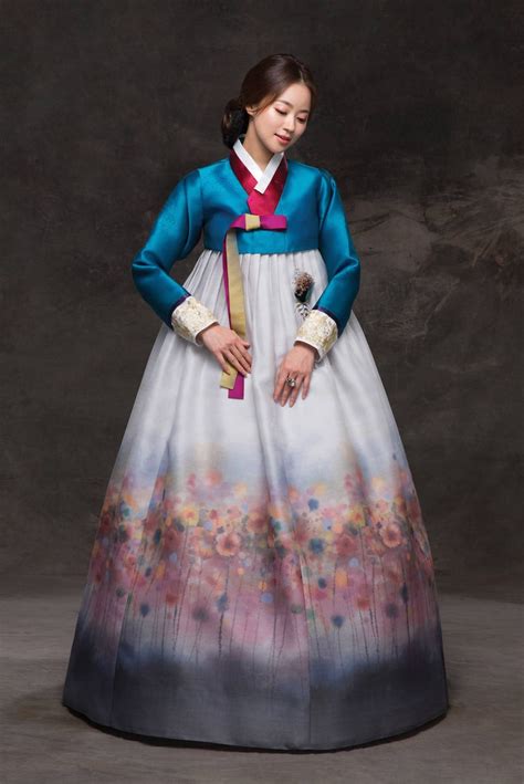 45 Korean Hanbok Yang Populer