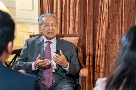 Here is malaysia's prime ministers since it dependence from british empire. Malaysian Prime Minister Mahathir Mohamad resigns, sends ...