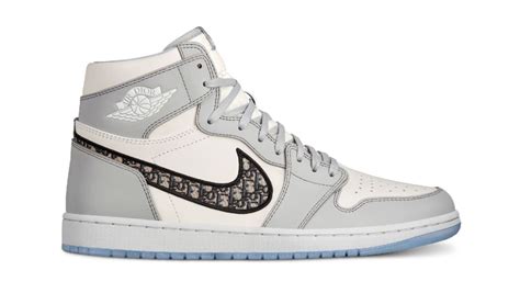 Basel is an annual international art show held in various locations the shoe will also serve to commemorate dior's first men's show in the us as well as the 35th anniversary of the air jordan 1. Dior x Air Jordan 1 High SP Wolf Grey/Sail-Photon Dust ...
