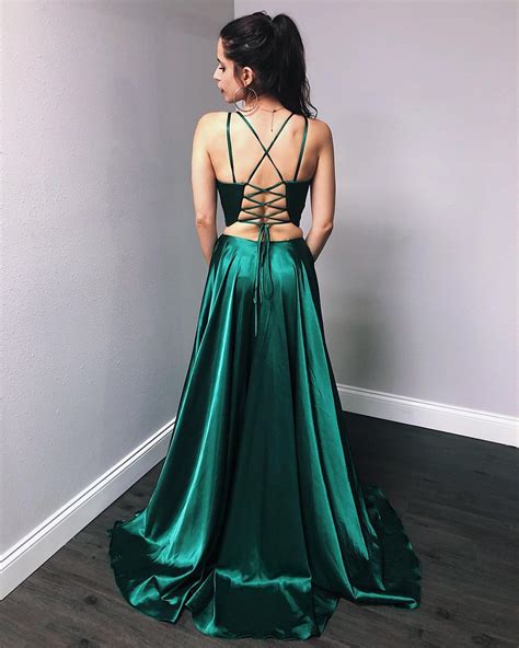 Princess Two Pieces Green Prom Dressv Neck Emerald Green Long Party