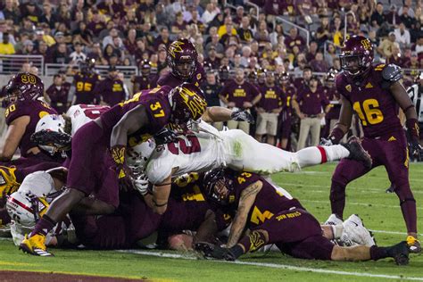 Both the golden gophers and terrapins were mauled last week. The weekend's best college and pro football bets — Week 9 ...