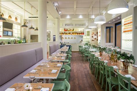 Manhattan Italian Restaurant La Pecora Bianca Expands To The Upper East Side Eater Ny