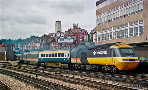 The Prototype British Rail High Speed Train Hst Set Rounding Out The
