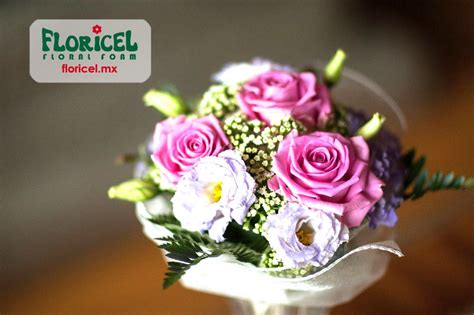Wet foam soaks up as much as 10 times its weight in water. Floricel Floral foam. Florist foam. Florist Supplies﻿. Wet ...