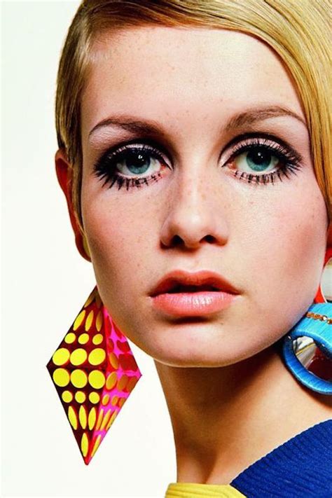 Vintage Makeup Looks Twiggy Sixties Fashion Swinging Sixties