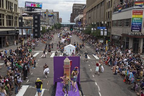 Photos Minnesotans Show Their Pride At Twin Cities Parade Mpr News