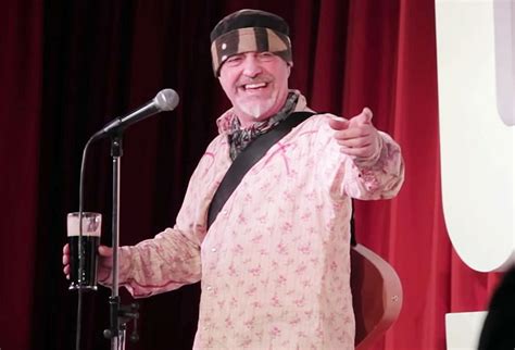 Ian Cognito Dead British Comedian Dies Onstage At Age 60 Usweekly