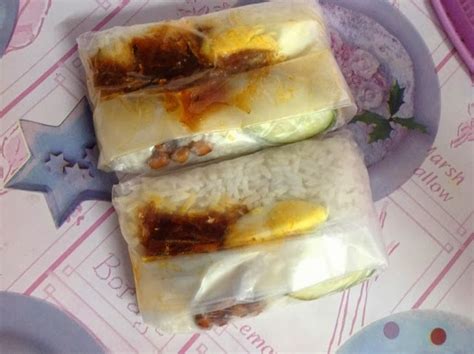 See 2 photos from 31 visitors to nasi lemak warung kotak. Masiha Sulaimi: Nasi lemak di pagi hari.