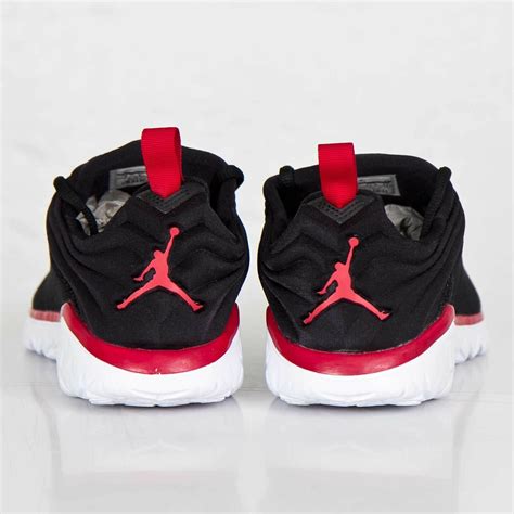 Nike Air Jordan Flight Flex Trainer Red On Black 6 Gem