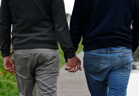 dutch couples mark 20th anniversary of world s first same sex marriages reuters