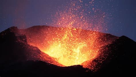 Volcano Eruption Stock Video Footage 4k And Hd Video Clips Shutterstock
