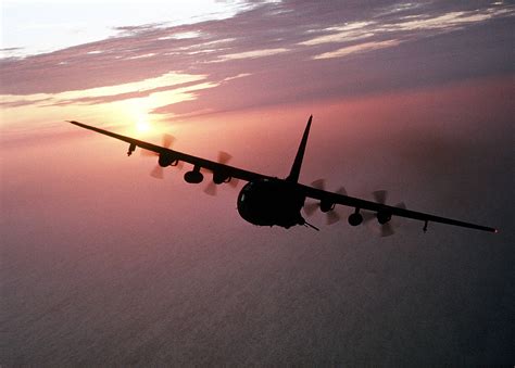 Lockheed Ac 130 Wallpapers Wallpaper Cave