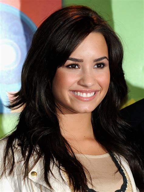 Celebrity Hairstyles Demi Lovato 2013 Hair Trends
