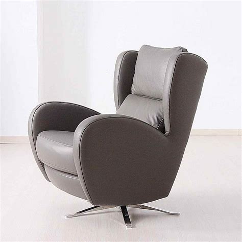 Free uk delivery on eligible orders! Fama Romeo Swivel Chair - Leather | Vale Furnishers