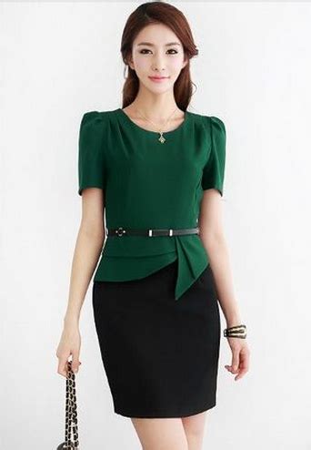 Jenis kainnya jug akain yang berkualitas sehingga tampak elegan. Model baju dress panjang brokat batik kombinasi murah ...