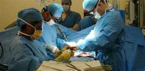 Doctors Perform Worlds First Successful Penis And Scrotum Transplant On Us Veteran