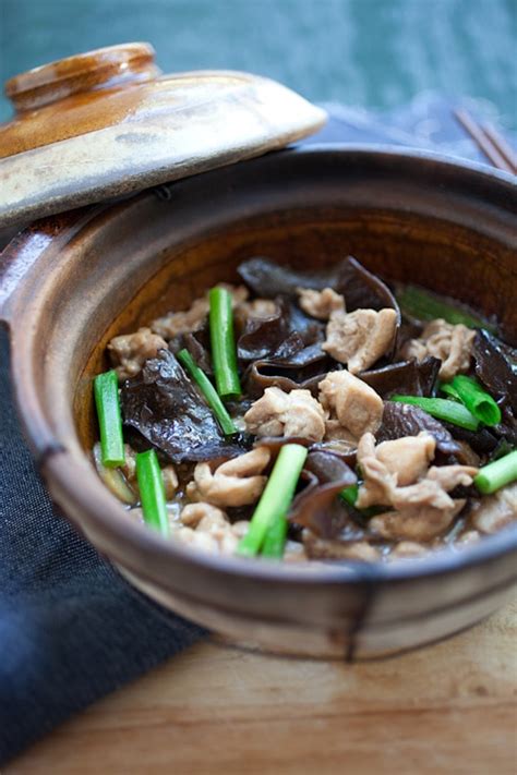 Tofu fried black fungus is simple and delicious. Chinese Chicken Stew with Black Fungus - Rasa Malaysia