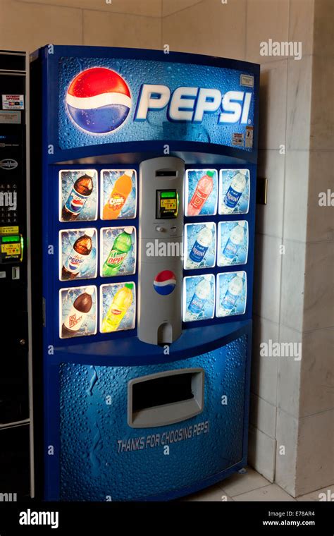 Pepsi Bottled Cola And Soda Vending Machine Usa Stock Photo Alamy