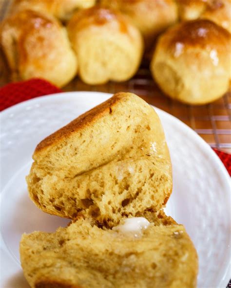 pumpkin yeast bread loaf and rolls recipe hostess at heart