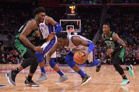 Clutch shots luka doncic in shock. The Reggie Jackson conundrum