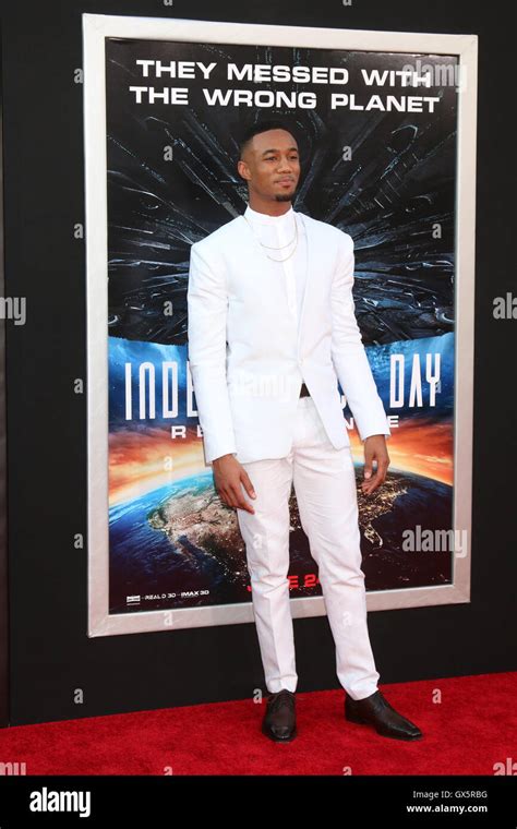 Independence Day Resurgence La Premiere At The Tcl Chinese Theater