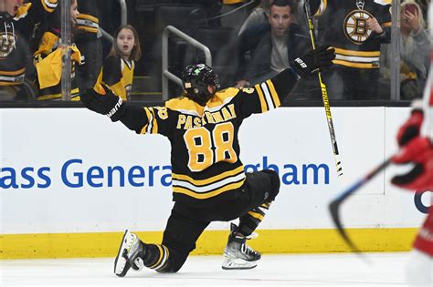 Will The Bruins Re Sign Winger David Pastrnak Couch Guy Sports