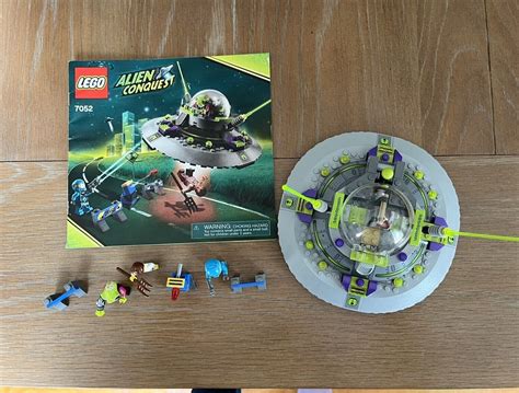 Lego 7052 Alien Conquest Ufo Abduction W Manual And Minifigs Missing 2