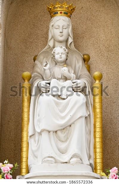 Statue Our Lady Grace Virgin Mary Stock Photo 1865572336 Shutterstock