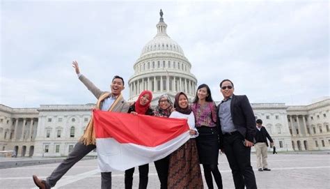 Penukaran rupiah indonesia dan ringgit malaysia. Beasiswa Pertukaran Mahasiswa Seluruh Indonesia - Scholars ...