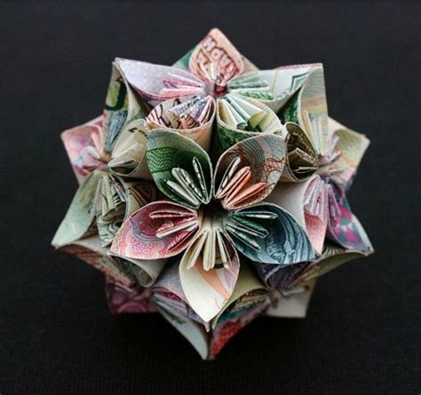 Paper Money Origami Can You Imagine The Time And Effort Wow Just Wow
